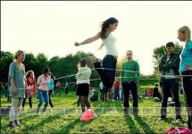 Подвижные игры для развития физический качеств у детей старшего дошкольного возраста